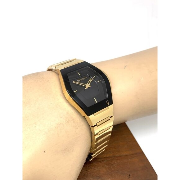 Bulova Women's Watch 97L164 Quartz Black Dial Gold Tone Stainless Steel 30mm - Picture 5 of 13